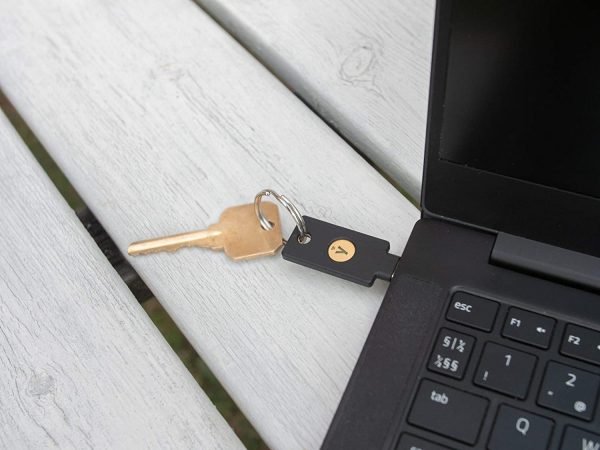 Yubico - YubiKey 5C NFC - Two Factor Authentication USB and NFC Security Key, Fits USB-C Ports and Works with Supported NFC Mobile Devices - Protect Your Online Accounts with More Than a Password